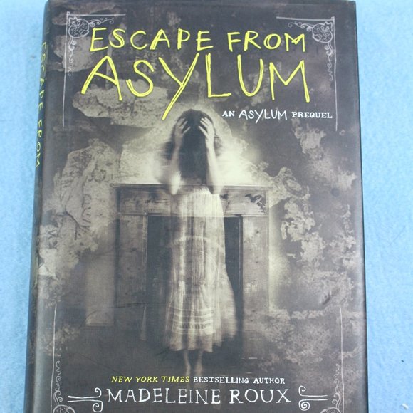 Escape from Asylum by Madeleine Roux hardcover book - Picture 1 of 3